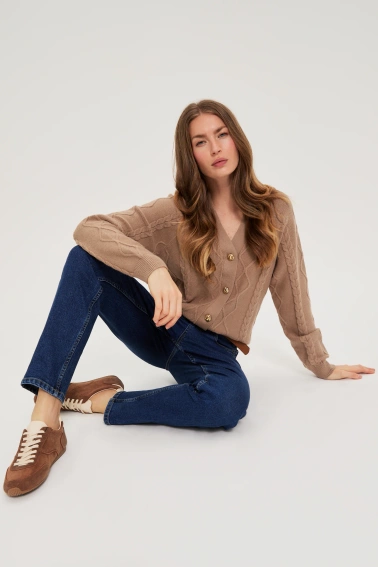 Dzianinowy kardigan beżowy