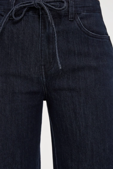 Jeansy z szerokimi nogawkami granatowe