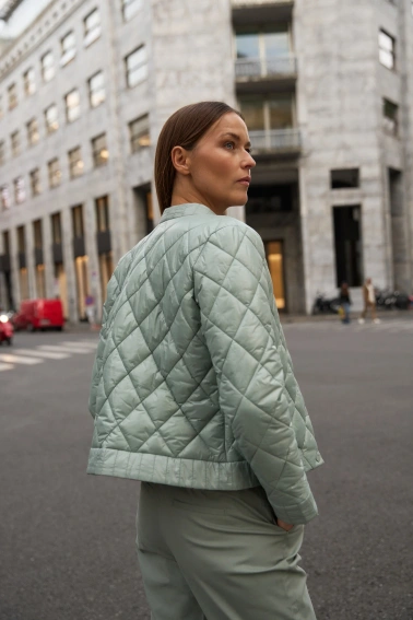 Dwustronna pikowana kurtka oliwkowa