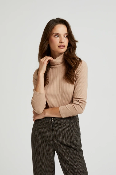 Prążkowany golf z długimi rękawami beżowy