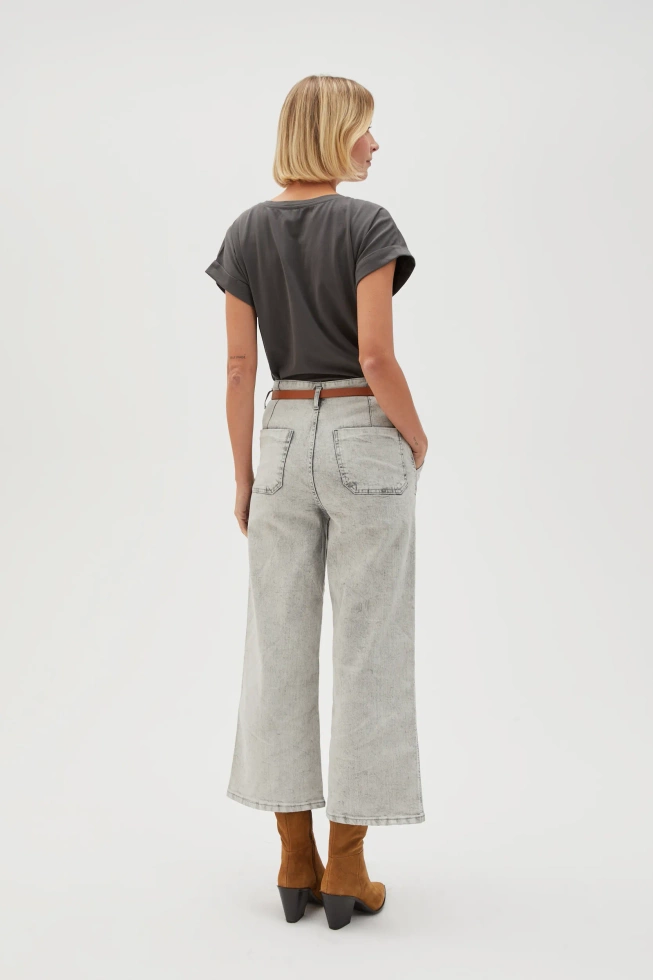 Jeansy z nogawkami o długości 3/4 szare