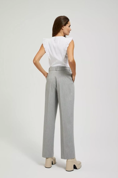 Garniturowe spodnie z prostymi nogawkami i kieszeniami szare