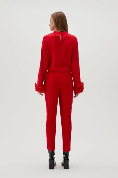 Spodnie w kant z prostymi nogawkami czerwone