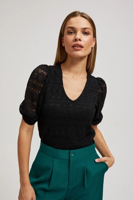 Koronkowa bluzka z bufiastymi rękawami czarna