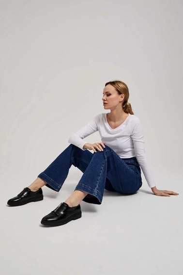 Jeansy wide leg zapinane na podwójne guziki granatowe