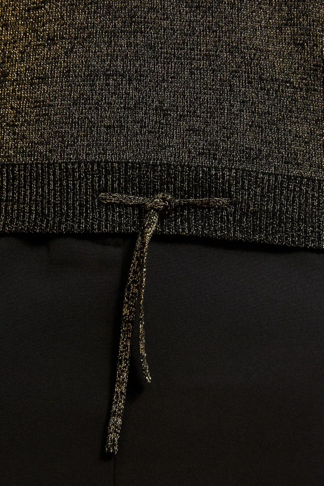 Sweter z metaliczną nitką czarny