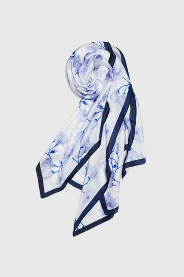 Szalik w kwiaty błękitny