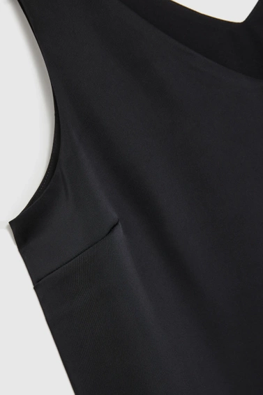 Gładka koszula z dekoltem w serek czarna