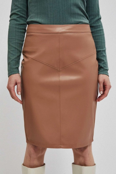 Spódnica z geometrycznym przeszyciem kawowa