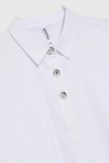 Koszula z ozdobnymi guzikami biała 