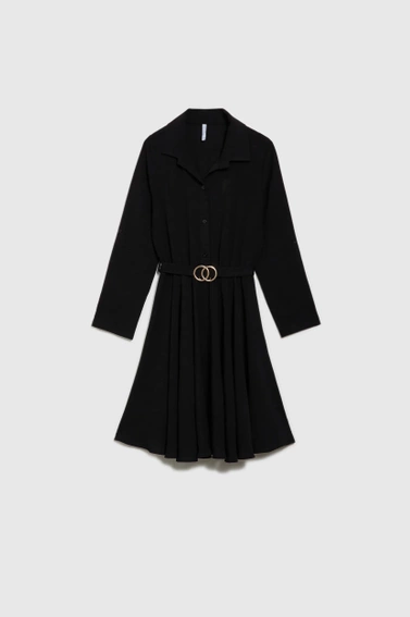 Koszulowa sukienka z eleganckim paskiem czarna