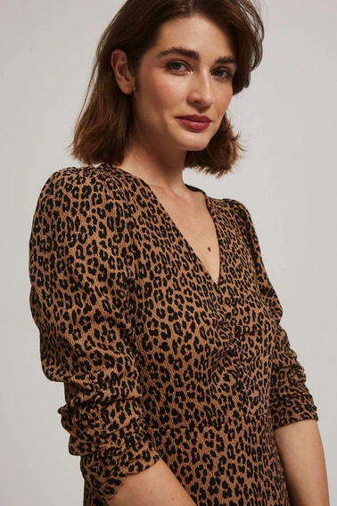 Sukienka midi w panterkę brązowa