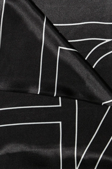 Apaszka z geometrycznym wzorem czarna 