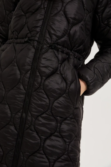 Kurtka z kapturem czarna