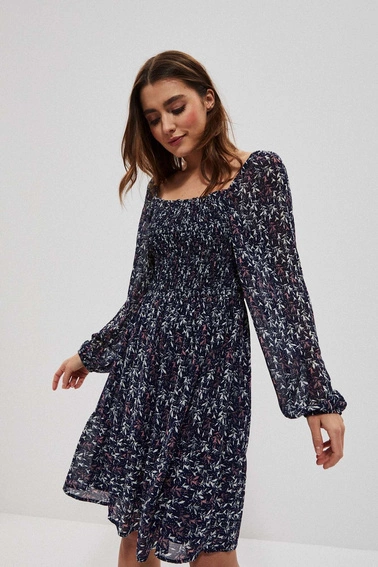Wzorzysta sukienka granatowa
