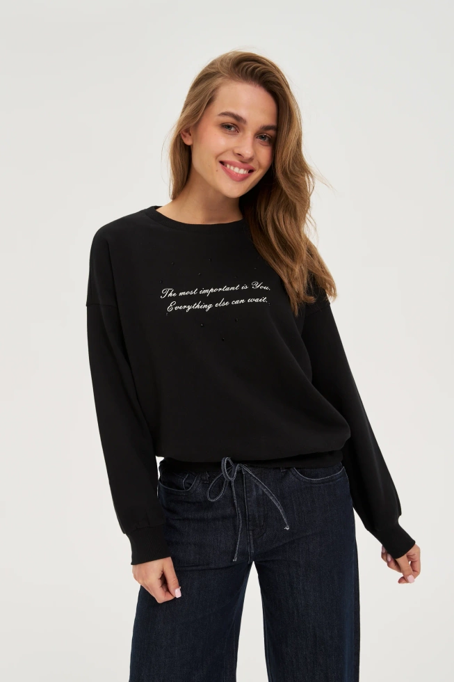 Bluza z napisem czarna