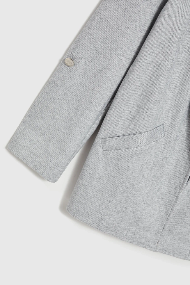 Marynarka bez zapięcia z podwijanymi rękawami szara