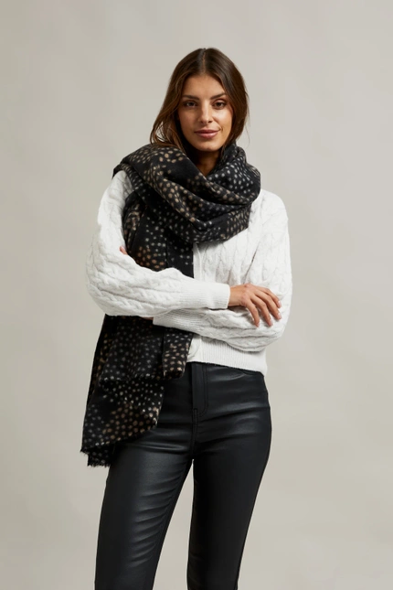 Szalik w beżowe kropki czarny