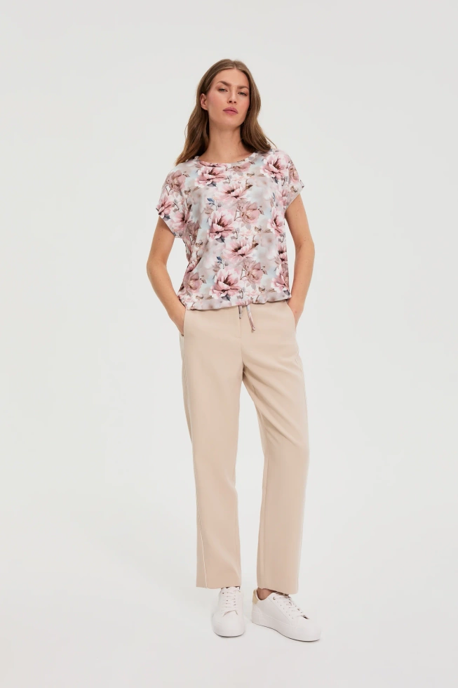 Bluzka w kwiaty różowa