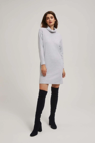 Sukienka z golfem szara