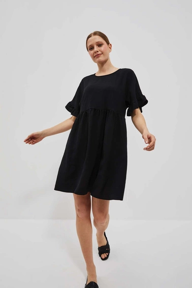 Sukienka z falbaną przy rękawie czarna