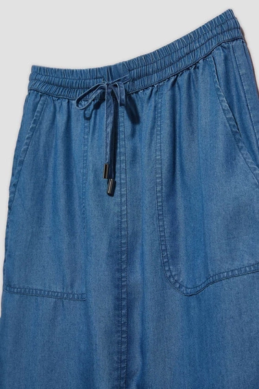 Prosta spódnica z tkaniny lyocell