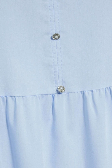 Sukienka maxi z wiązaniem na dekolcie błękitna