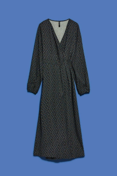 Sukienka midi wiązana w talii 