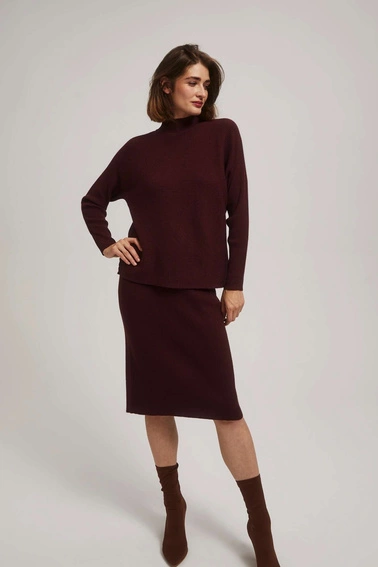 Sweter typu nietoperz z golfem