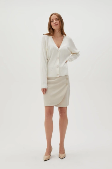 Spódnica z ozdobnymi guzikami beżowa