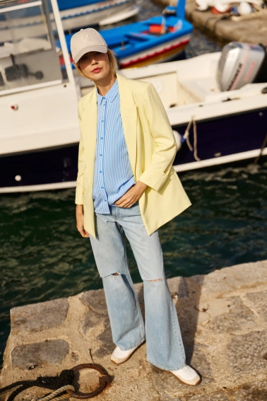 Marynarka z podwijanymi rękawami żółta