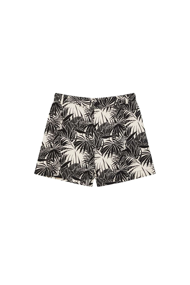 Szorty z tropikalnym nadrukiem