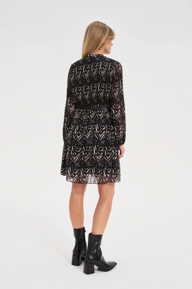 Sukienka z paskiem brązowa