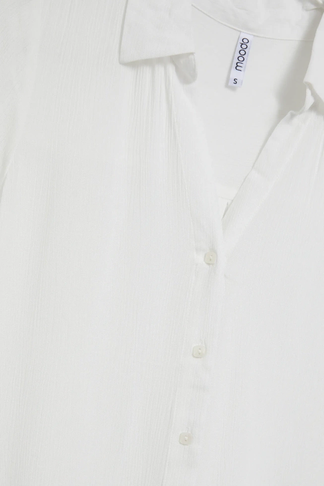 Koszula z kołnierzykiem biała