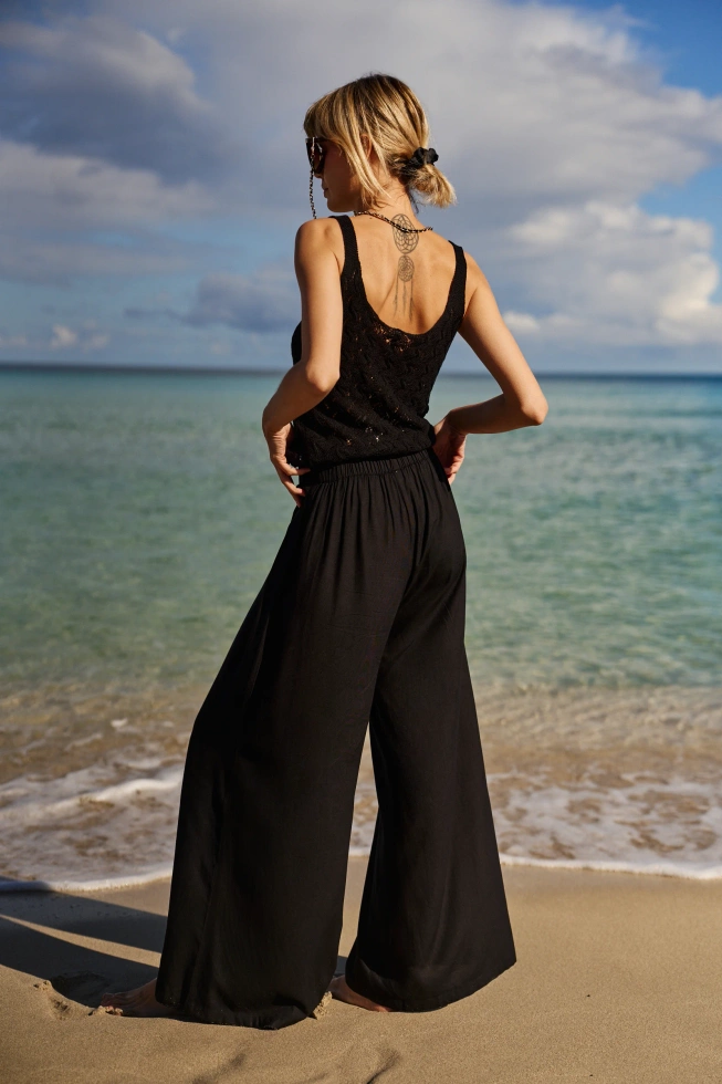 Wiskozowe spodnie z szerokimi nogawkami czarne