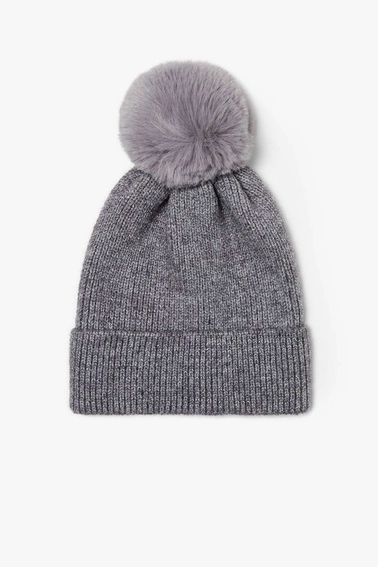 Czapka z prążkowanej dzianiny z pomponem szara