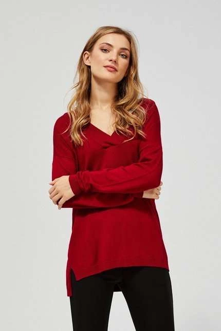 Sweter z dłuższym tyłem
