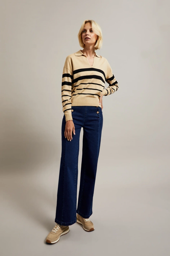 Jeansy z ozdobnymi guzikami niebieskie