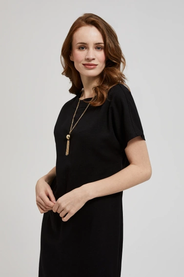 Gładka sukienka z łańcuszkiem czarna