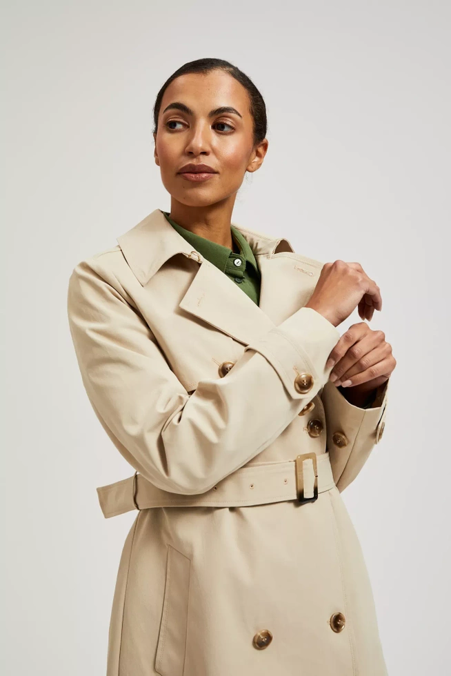 Trencz z paskiem beżowy