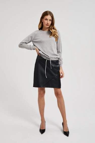 Sweter ozdobiony metaliczną nitka szary 