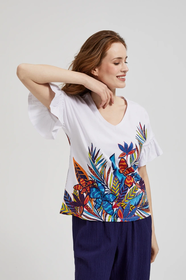 Bluzka z roślinnym printem biała