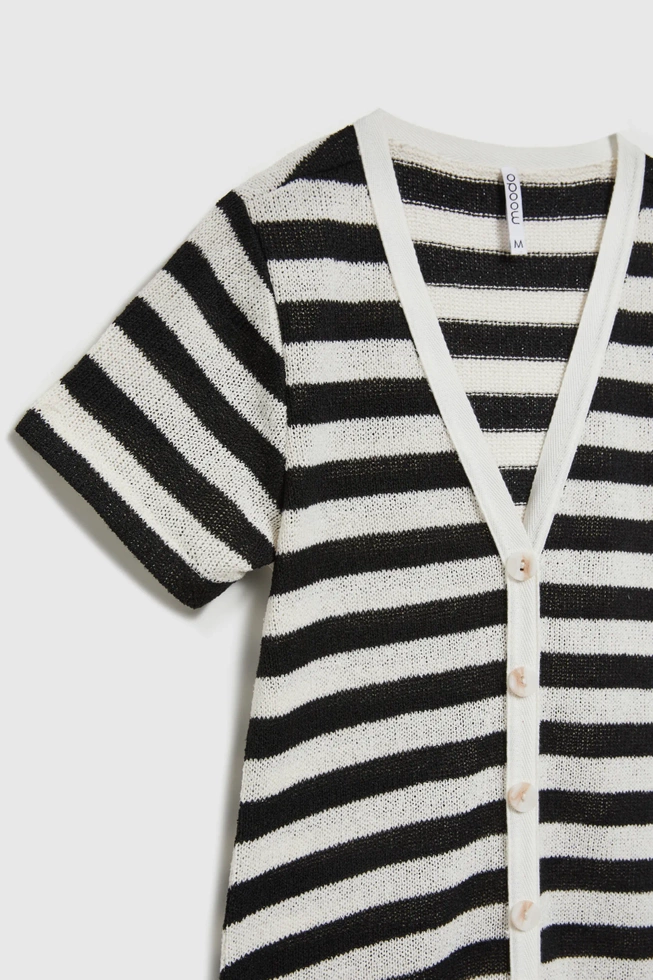 Sukienka w paski zapinana na guziki czarno-beżowa