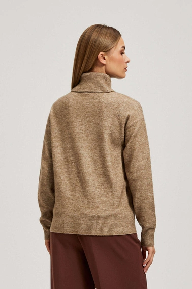 Sweter z golfem beżowy