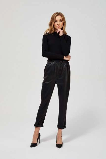 Spodnie z eko skóry