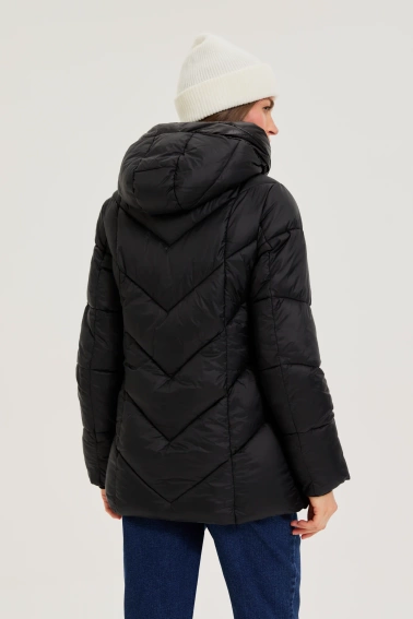 Pikowana kurtka z kapturem czarna