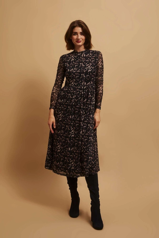 Sukienka midi w panterkę beżowa