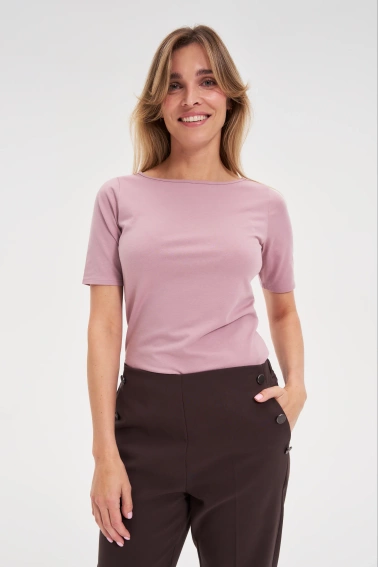 Dopasowana bluzka z krótkimi rękawami różowa