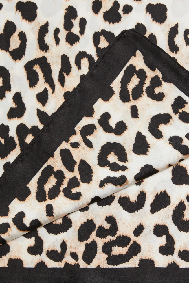 Apaszka w panterkę brązowa