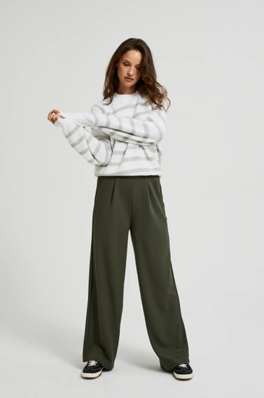 Spodnie z szerokimi nogawkami i guzikami oliwkowe